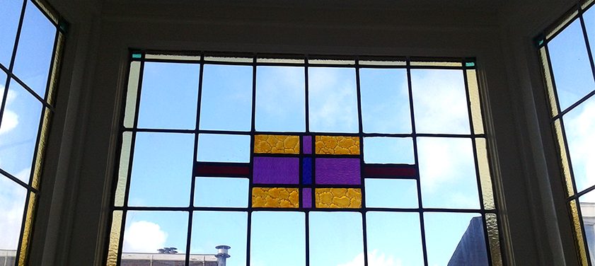 Gerenoveerd glas-in-lood raam
